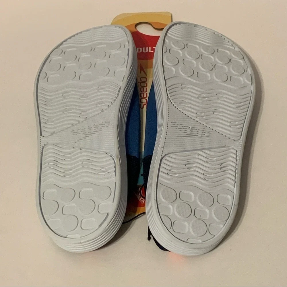 NWT. SPEEDO Men’s Beach Bootie Water Shoes